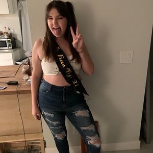 Meet your Posher, Aleeza